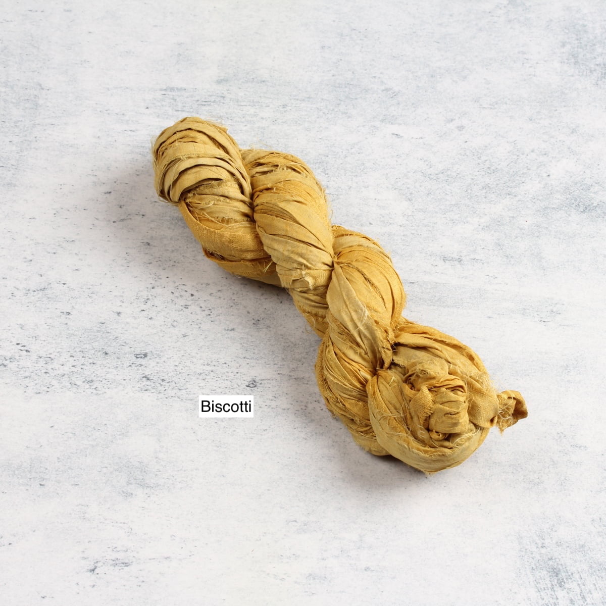 Biscotti sari silk ribbon – warm beige-yellow tone
