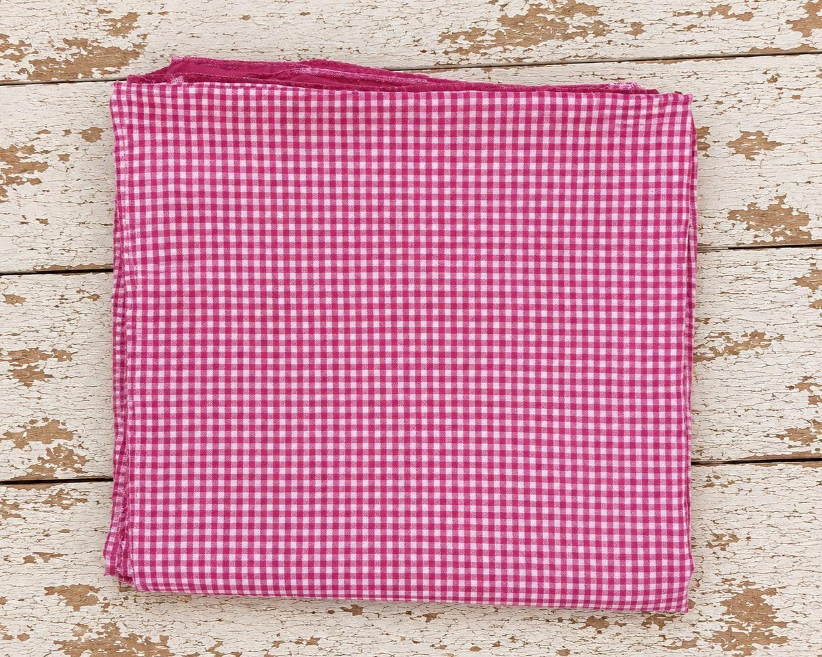 Vintage pink and white gingham check pure silk saree fabric piece measuring 1.3 by 1 metre